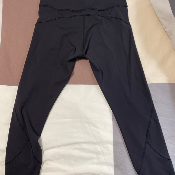 Lulu Inmovement Leggings 25” - Picture 3 of 6